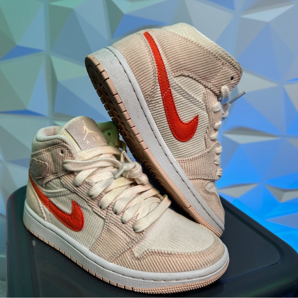 Limited, special edition, corduroy Nike and Jordan 1
